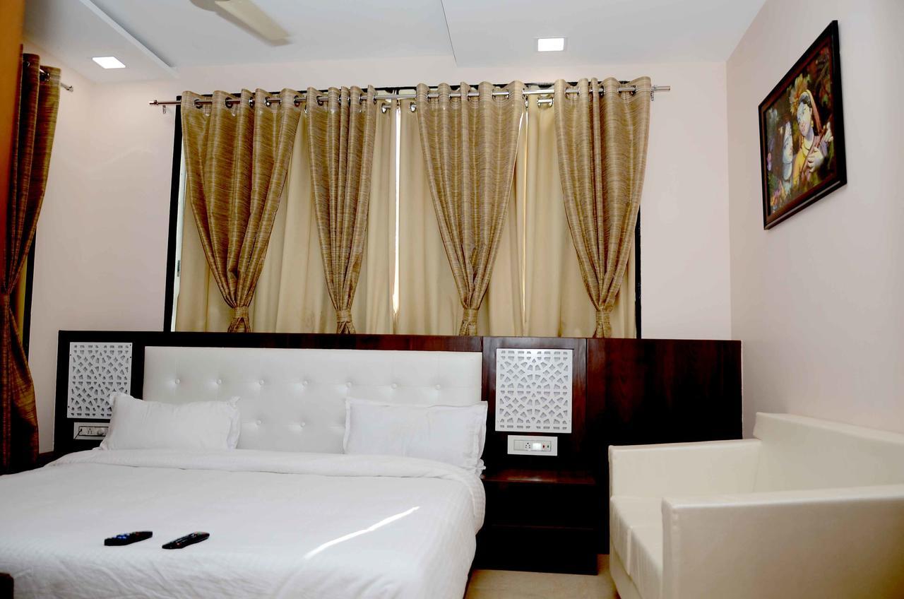 Hotel Shikhar Darshan Удджайн Екстер'єр фото